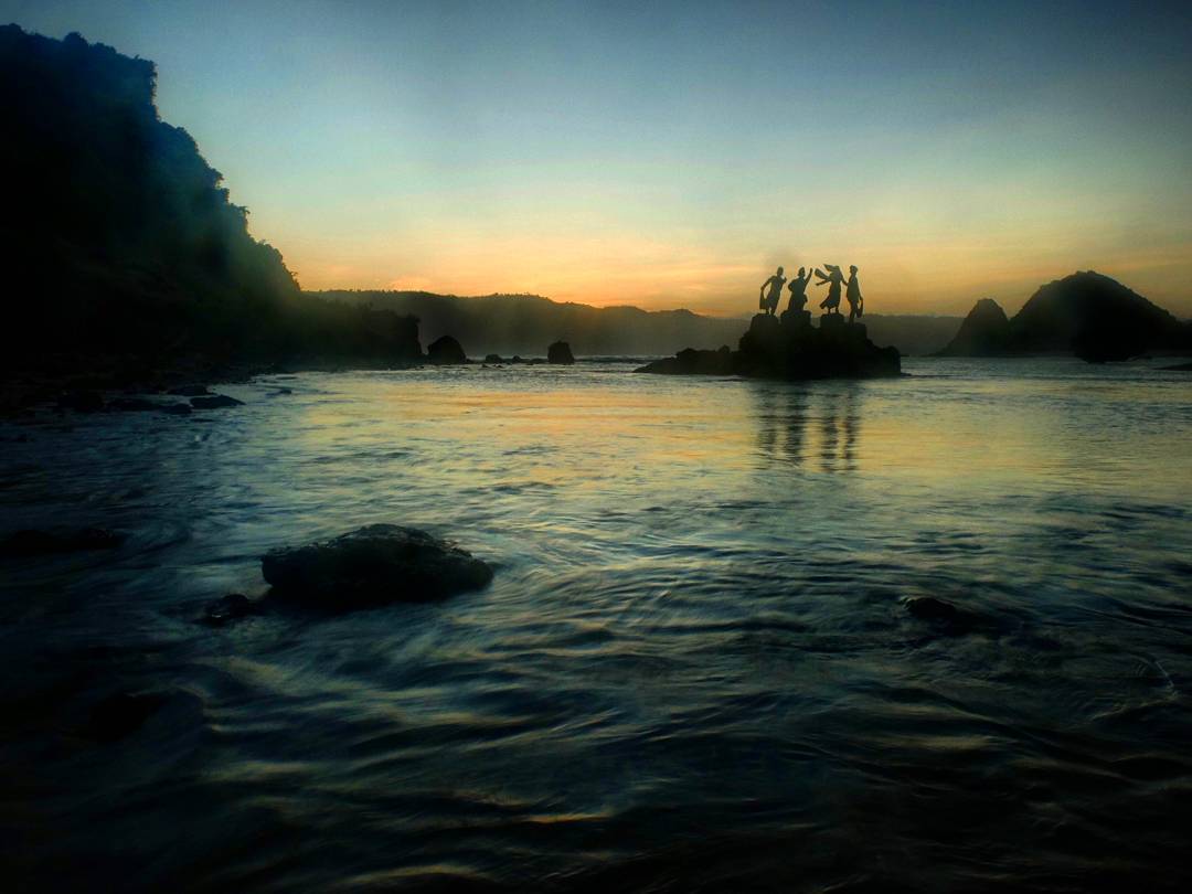 Sunset on kuta Lombok (en Kuta Beach Lombok)