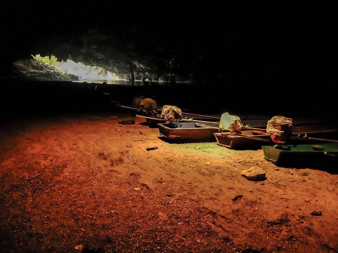 Kong lor cave, the biggest cave i&rsquo;ve ever 8km of river until the other side, half an hour trip with this boat. Gre